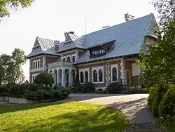 Old manor house in Łańcuchów