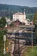 Bršljin train station