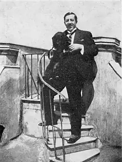 Ilya Mashkov above his study at Myasnitskaya in Moscow