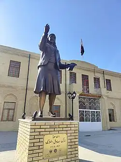 A 2023 statute of Nazik Al-Malaika on Baghdad's Al-Saray street by iraqi sculptor Fadhel Messer