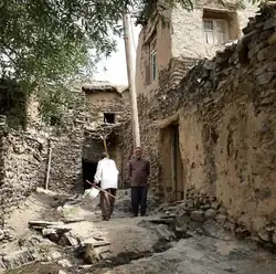 The village of Mazraeh-ye Bacheh Darreh-ye Olya