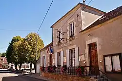 The town hall in Oudan