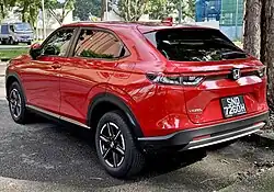 Rear view (pre-facelift, Singapore and Japan)