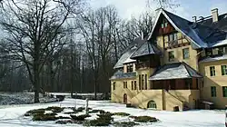 Manor house