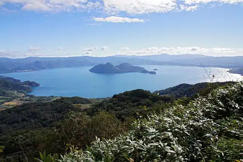 Lake Tōya (September 2013)