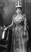Queen Alexandra wearing the crown in a formal coronation photograph, 1902