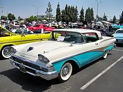 1958 Ford Fairlane 500 Skyliner