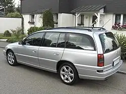 Opel Omega Caravan (1999-2003) Rear view