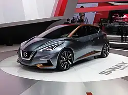1/4 front view