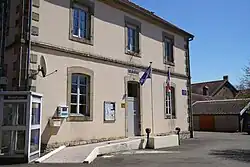 The town hall in Villafans