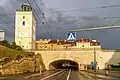 Tunnel under the square