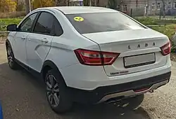 Rear view (pre-facelift)