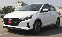 Pre-facelift i20 Asta (BI3; front)