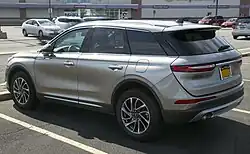2020 Lincoln Corsair (rear)