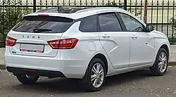 Rear view (pre-facelift)