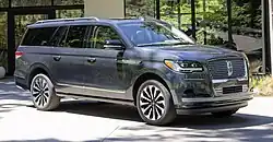 2022 Lincoln Navigator L (facelifted)