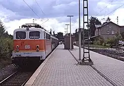 A Class 141 in S-Bahn livery in Altdorf station (1991)