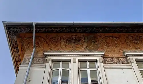 Renaissance Revival grotesque with putti on the Doctor Răuțoiu House (Strada Tache Ionescu no. 29), Bucharest, designed by Gregoire Marc and Ernest Doneaud, c. 1910[20]