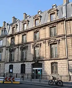 No. 32, former Hôtel de Pange