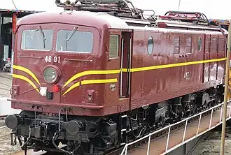 4601 on turntable at Valley Heights 2015-03-17