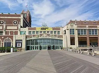 Paramount Theater and Convention Hall