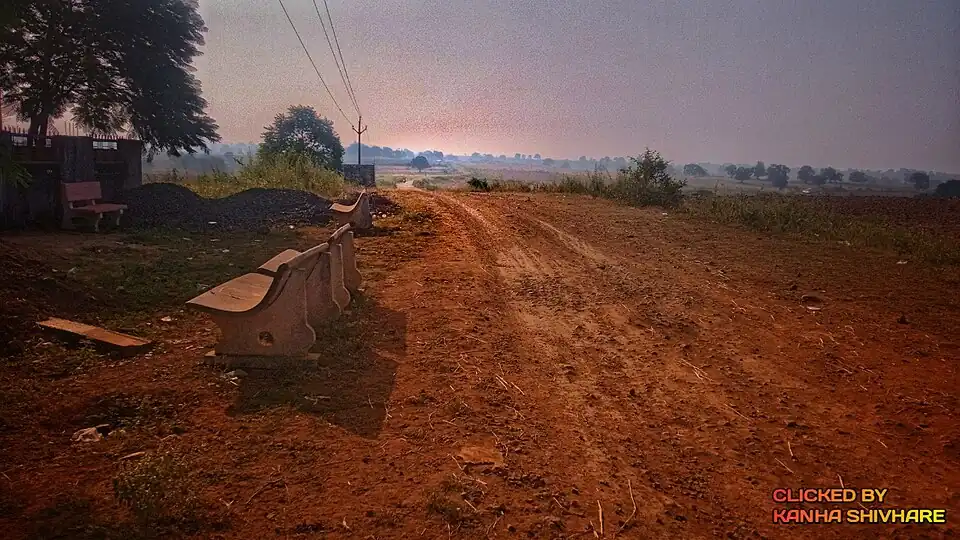 Road towards smaller nearby villages in mehta which is also the south entrance of the village