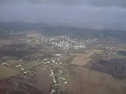 Aerial view of De Graff from the southeast