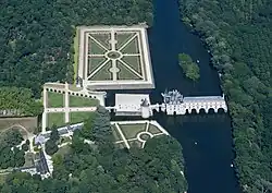Aerial view of Château de Chenonceau and its gardens
