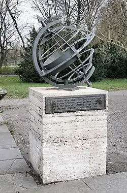 Sonnenuhr (Sundial) (1970) by Alfred Trenkel.