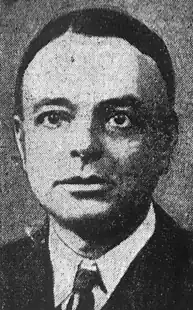 Portrait de face d'Amaury Couespel du Mesnil, commandant du Prométhée.