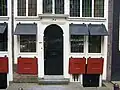 Wooden base of Bloemgracht 91