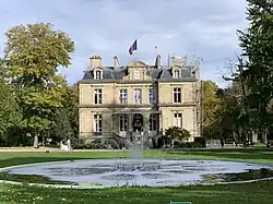 The former Hôtel de Ville