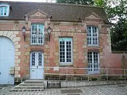 The town hall of Angervilliers