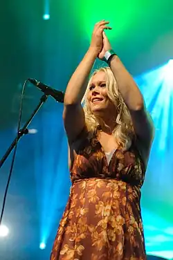 Anna Puu performing in 2009