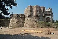 Ausa Fort