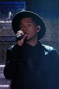 Jaz while performing in 4th Indonesian Choice Awards