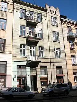Residential building at 4 Bandera Street