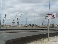 Docks
