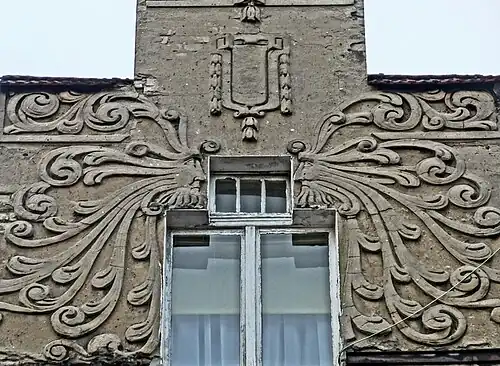 Top frontage