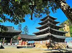 An snapshot of the temple in late spring.