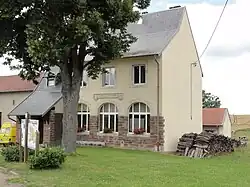 The town hall in Blémerey