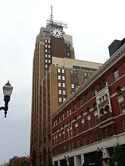 Boji_Tower_as_Seen_From_Washington_St.