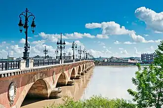 Pont de Pierre