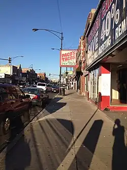 Street scene along Archer Avenue