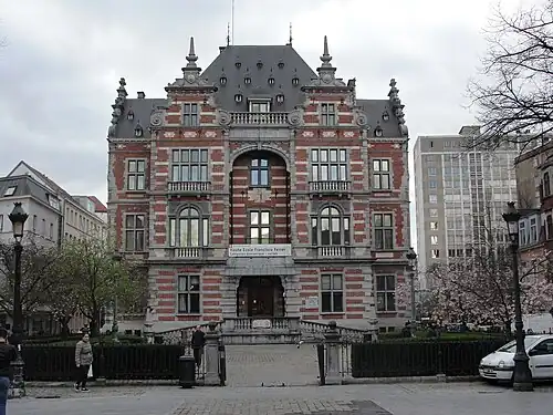 Former Municipal School no. 13 (Janlet, 1880), now the Haute École Francisco Ferrer