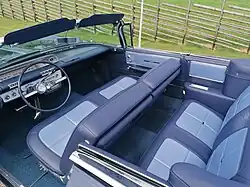 1960 Buick Electra 225 Convertible interior