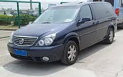Buick GL8 First Land (2005–2010) front.