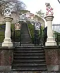Iron gate at base of the hill, 1653