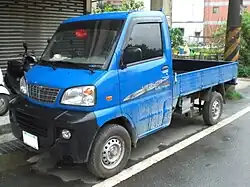 CMC Veryca pickup pre-facelift front view