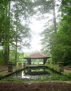 Pavilion by the lake at Overlook Gardens